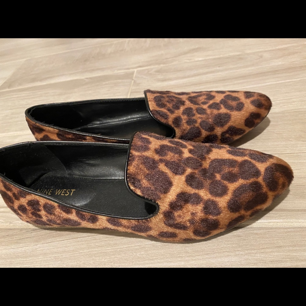 Nine West Smoking Flats in Leopard Haircalf